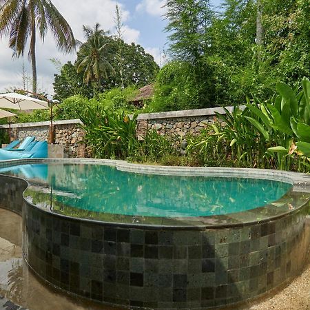 Attara Inn Senggigi Exterior photo